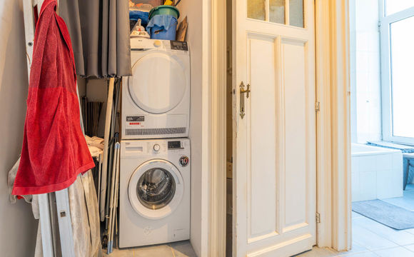 Appartementsgebouw te koop in Elsene