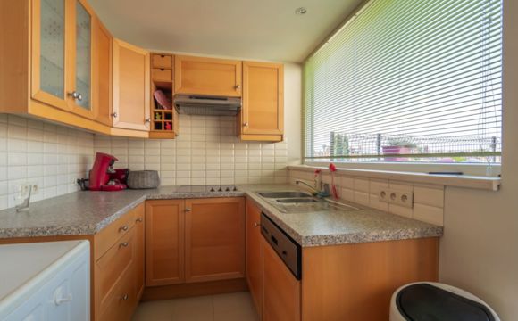 Appartementsgebouw te koop in Evere