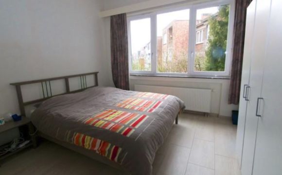 Appartementsgebouw te koop in Evere