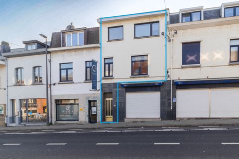 Appartementsgebouw te koop in Wezembeek-Oppem