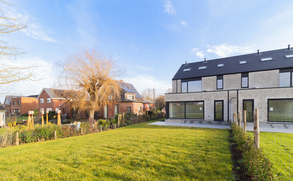 Bien exceptionnel à vendre a Leefdaal