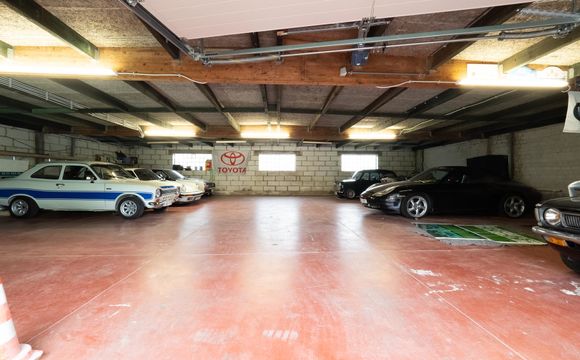 Binnenstaanplaats te huur in Sint-Pieters-Woluwe