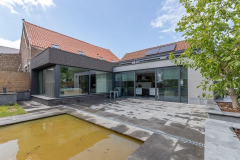 Buitengewoon huis te koop in Haren