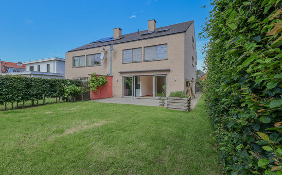 Buitengewoon huis te koop in Sterrebeek
