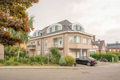 Duplex à vendre a Woluwe-Saint-Lambert