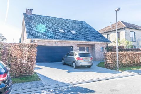 Exceptional house for rent in Everberg
