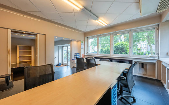 Gebouw voor gemengd gebruik te koop in Oudergem