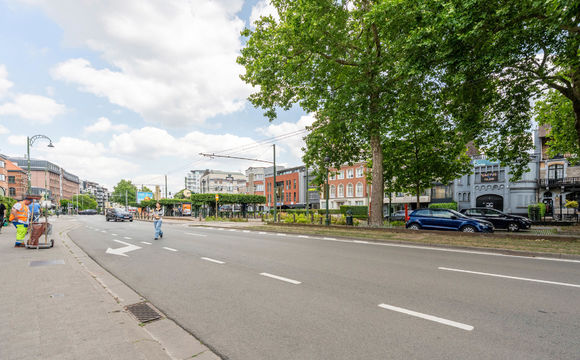 Gebouw voor gemengd gebruik te koop in Oudergem