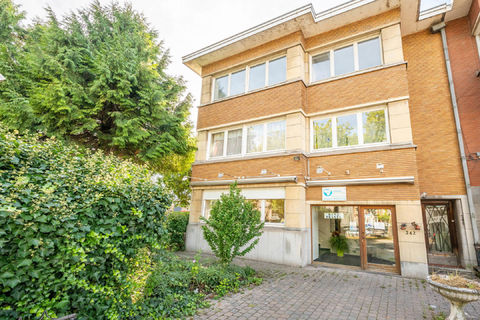 Gebouw voor gemengd gebruik te koop in Oudergem