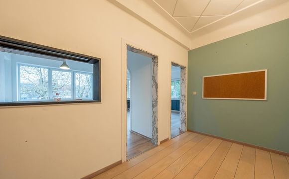 Gebouw voor gemengd gebruik te koop in Oudergem