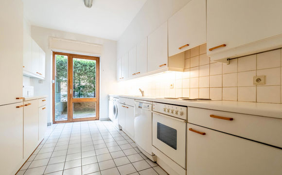 Gelijkvloerse verd. + tuin te huur in Sint-Pieters-Woluwe