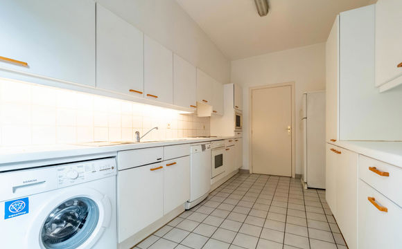 Gelijkvloerse verd. + tuin te huur in Sint-Pieters-Woluwe