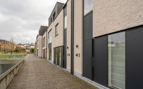 Gelijkvloerse verd. + tuin te koop in Kraainem