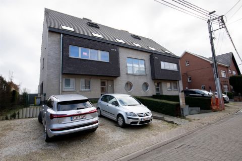 Gelijkvloerse verdieping te huur in Meerbeek