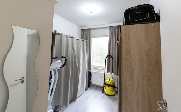 Gelijkvloerse verdieping te koop in Sint-Stevens-Woluwe