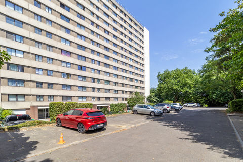 Gelijkvloerse verdieping te koop in Sint-Stevens-Woluwe
