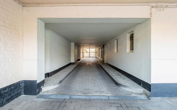 Gesloten garagebox te huur in Sint-Lambrechts-Woluwe