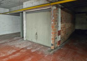 Gesloten garagebox te koop in Evere