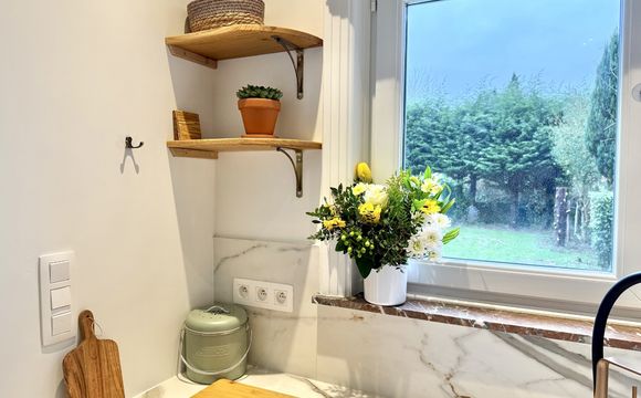 Ground floor for rent in Woluwe-Saint-Pierre