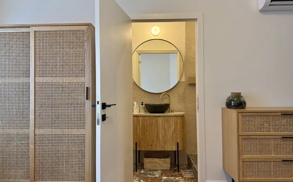 Ground floor for rent in Woluwe-Saint-Pierre