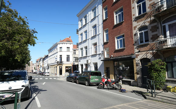 Ground floor with garden for sale in Ixelles