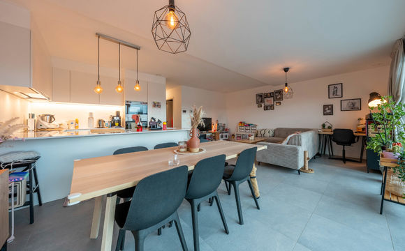 Ground floor with garden for sale in Kraainem