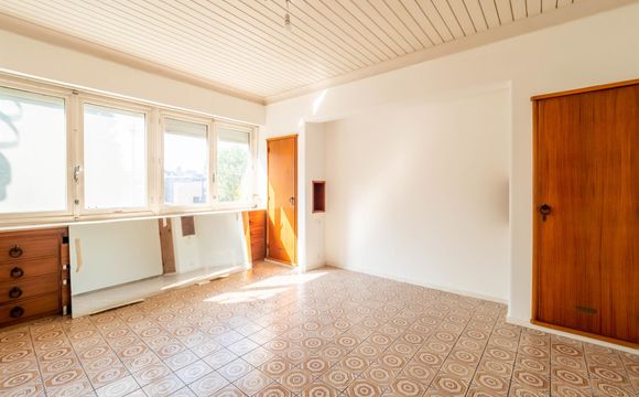 Immeuble mixte à vendre a Auderghem