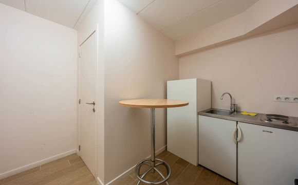 Individual shop for rent in Kraainem