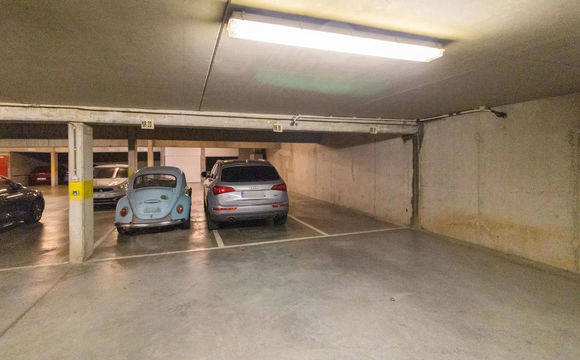 Inside parking for rent in Woluwe-Saint-Lambert