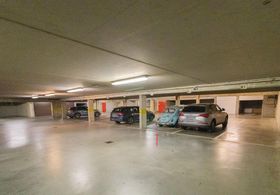 Inside parking for rent in Woluwe-Saint-Lambert