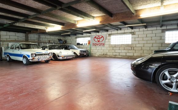 Inside parking for rent in Woluwe-Saint-Pierre