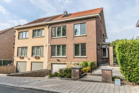 Maison à louer a Wezembeek-Oppem