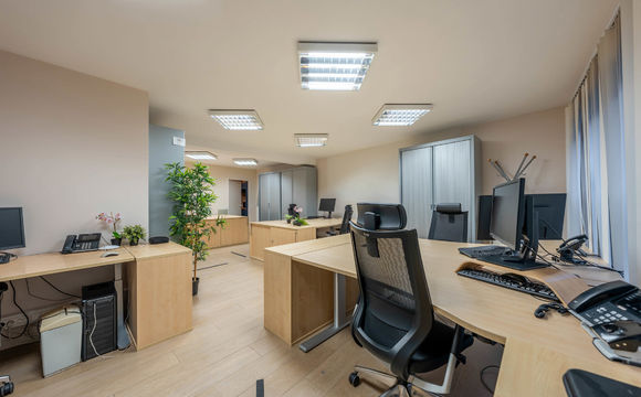 Offices for sale in Kraainem
