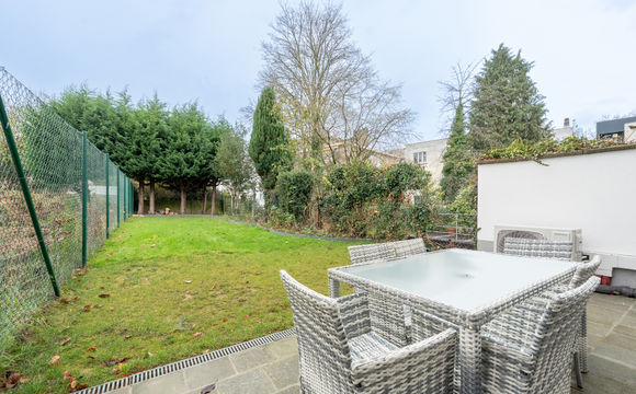 Rez-de-chaussée à louer a Woluwe-Saint-Pierre