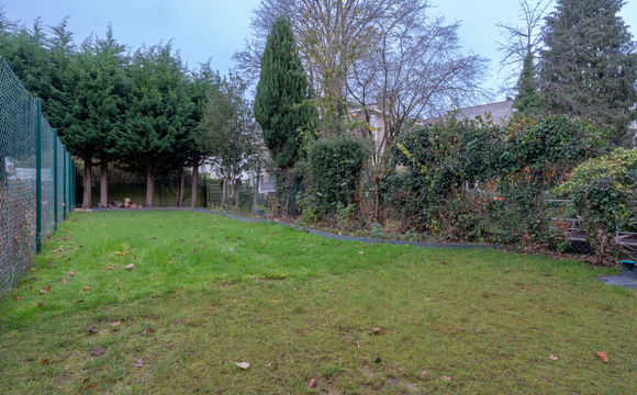 Rez-de-chaussée à louer a Woluwe-Saint-Pierre