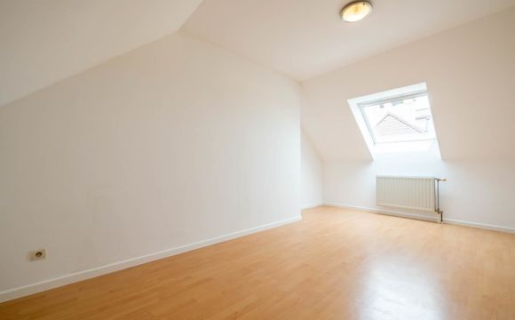 Triplex for rent in Wezembeek-Oppem