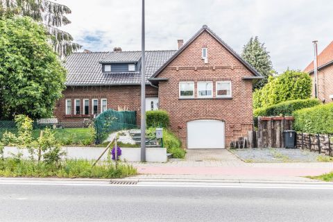 Villa à louer a Sterrebeek