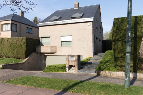 Villa à louer a Sterrebeek
