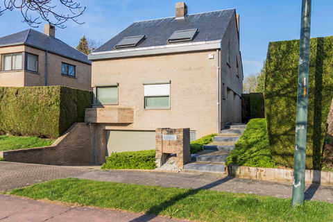 Villa à louer a Sterrebeek