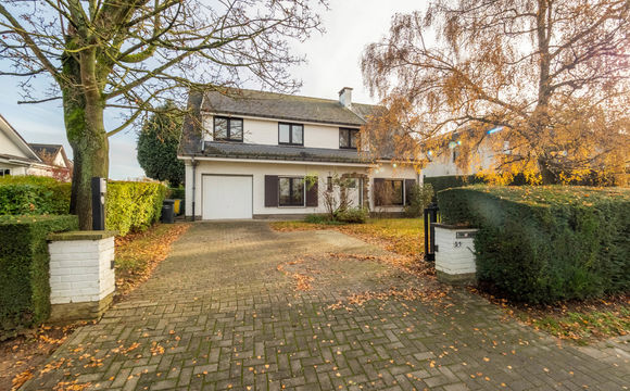Villa à louer a Wezembeek-Oppem