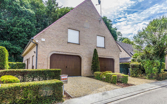 Villa for rent in Everberg