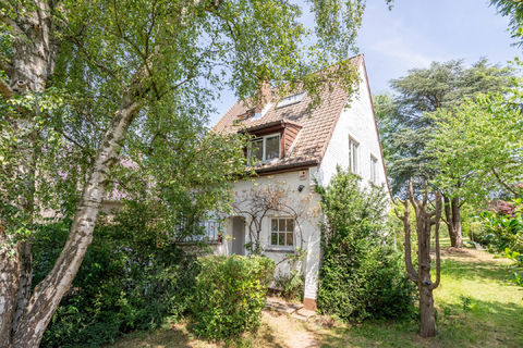 Villa for rent in Kraainem