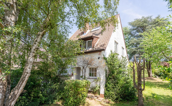 Villa for rent in Kraainem