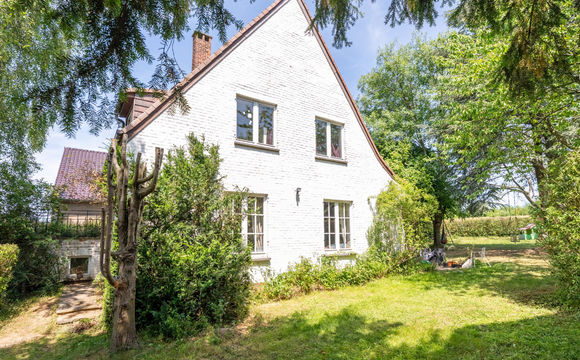 Villa for rent in Kraainem