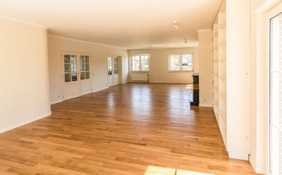 Villa for rent in Sterrebeek