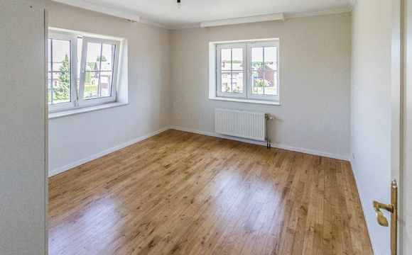 Villa for rent in Sterrebeek