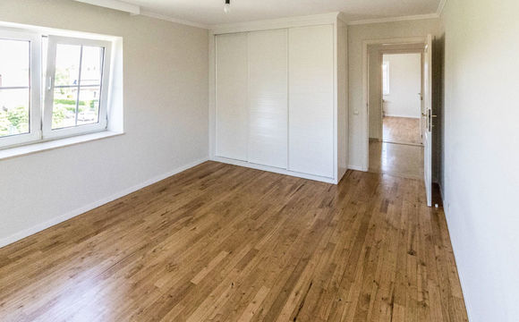 Villa for rent in Sterrebeek