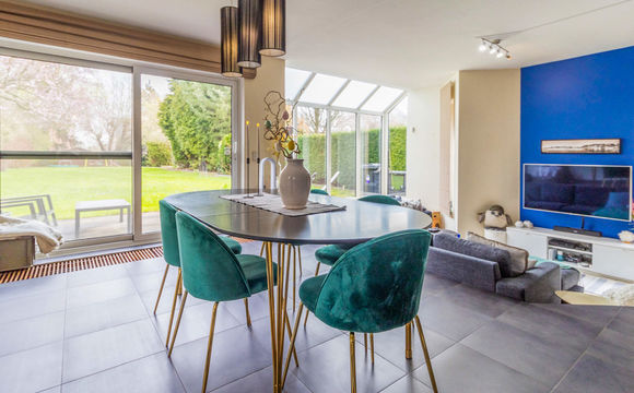 Villa for rent in Sterrebeek