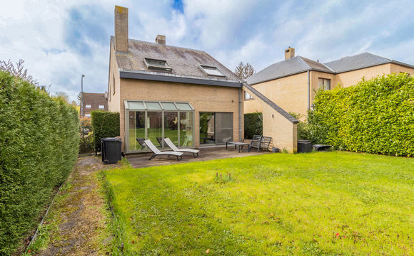Villa for rent in Sterrebeek