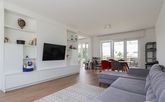 Villa for rent in Sterrebeek